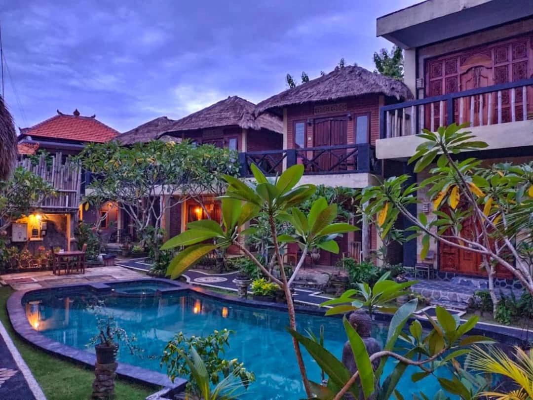 Satria Bungalow Uluwatu  Exterior photo