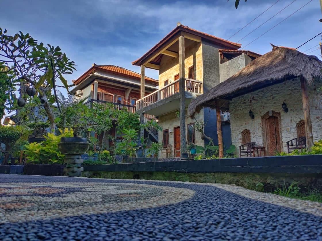 Satria Bungalow Uluwatu  Exterior photo