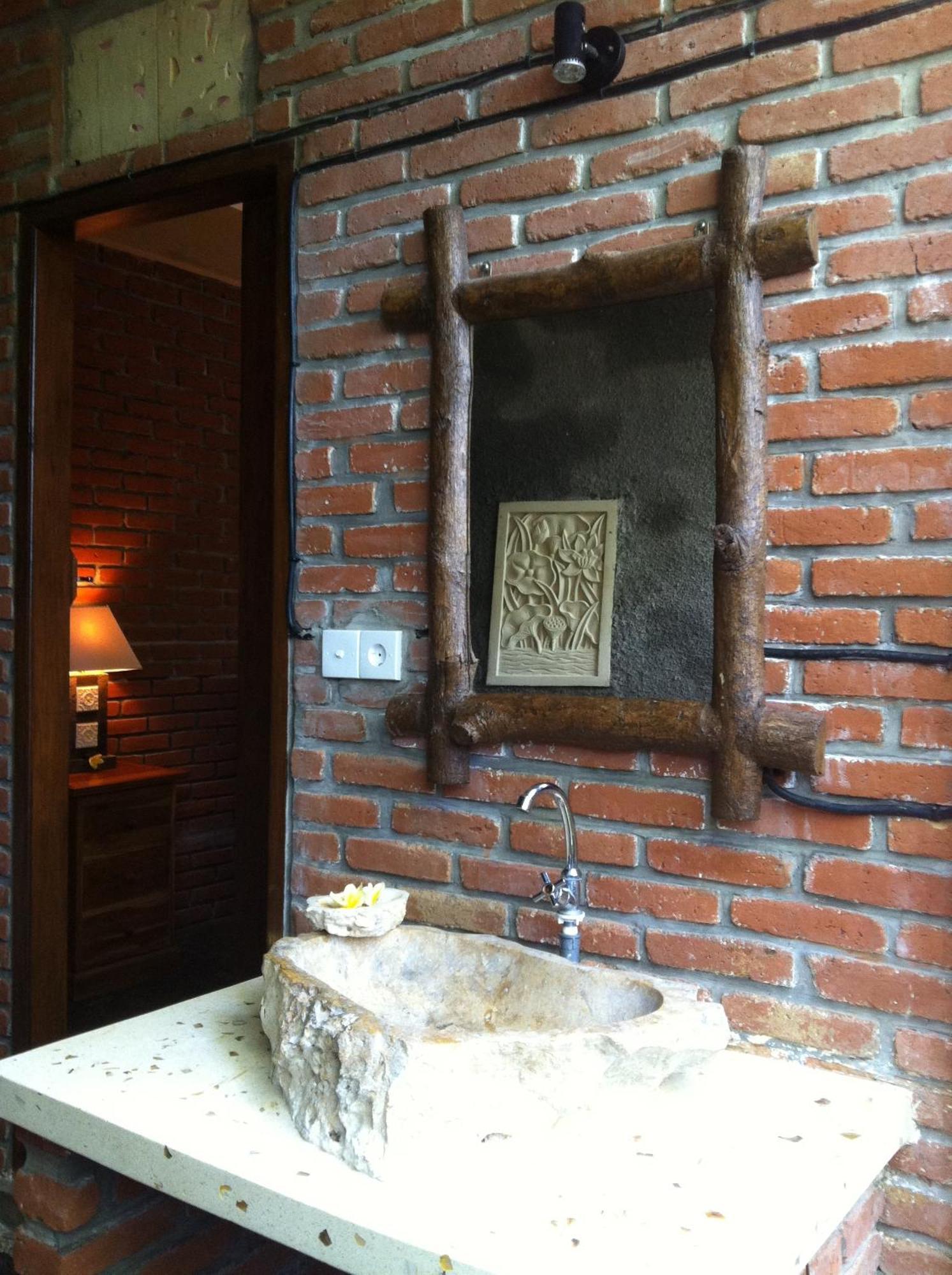 Satria Bungalow Uluwatu  Exterior photo